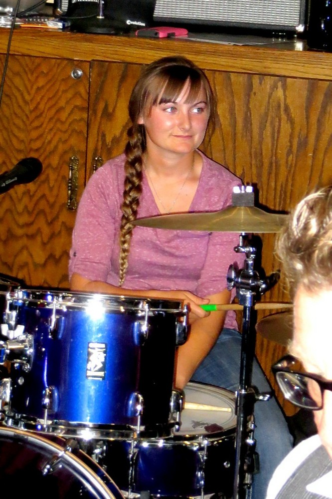 Northeast Nebraska Musician Kiley Barwick from The Broken Spoke Band